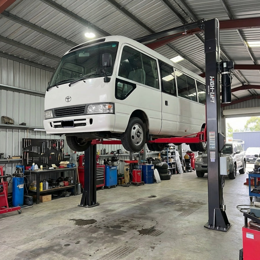 6.0 Tonne YL-650E Clear Floor Car Hoist Extra High Columns, Electric Lock Release 6000kg