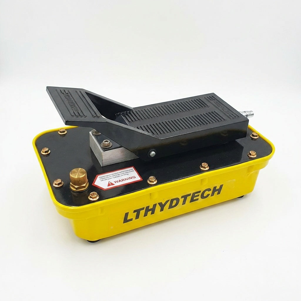 10,000 PSI Air/Hydraulic Foot Pump Suitable For Rolling Jacks & Hoists (inc GST)